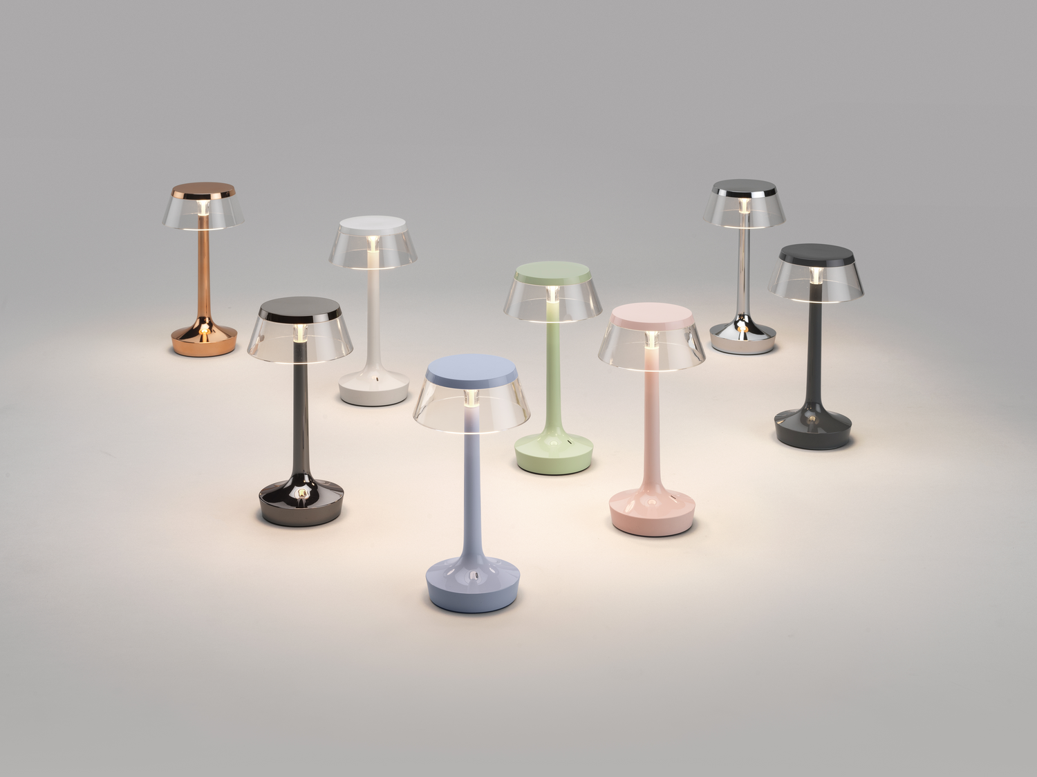 Bon Jour Unplugged – portable bordlampe fra FLOS