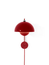 Flowerpot VP8 Væglampe af Verner Panton - Vermilion Red / Med ledning - Jacobsen Plus