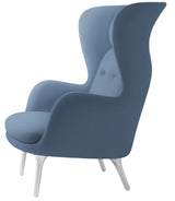 Ro Lænestol m. stel i aluminium fra Fritz Hansen - Christianshavn - 1151 Light Blue Uni - Jacobsen Plus