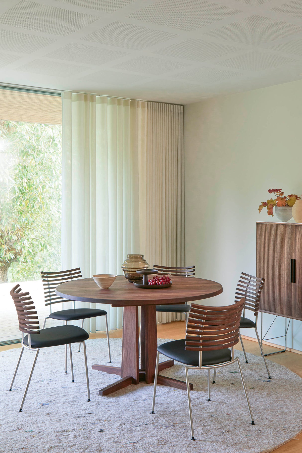 GM3182 Obelisk rundt bord m. udtræk Ø130 fra Gramrode Møbelfabrik - 5 - Jacobsen Plus