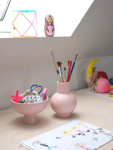 Strøm Vase, coral blush fra raawii - Small - Jacobsen Plus