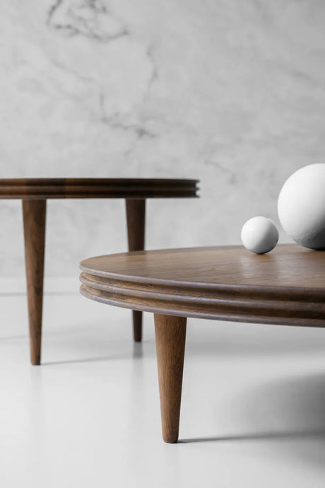 Groove Coffee Table Ø80 fra DK3 - Ø80 x H30 cm / Eg / Sæbe - Jacobsen Plus