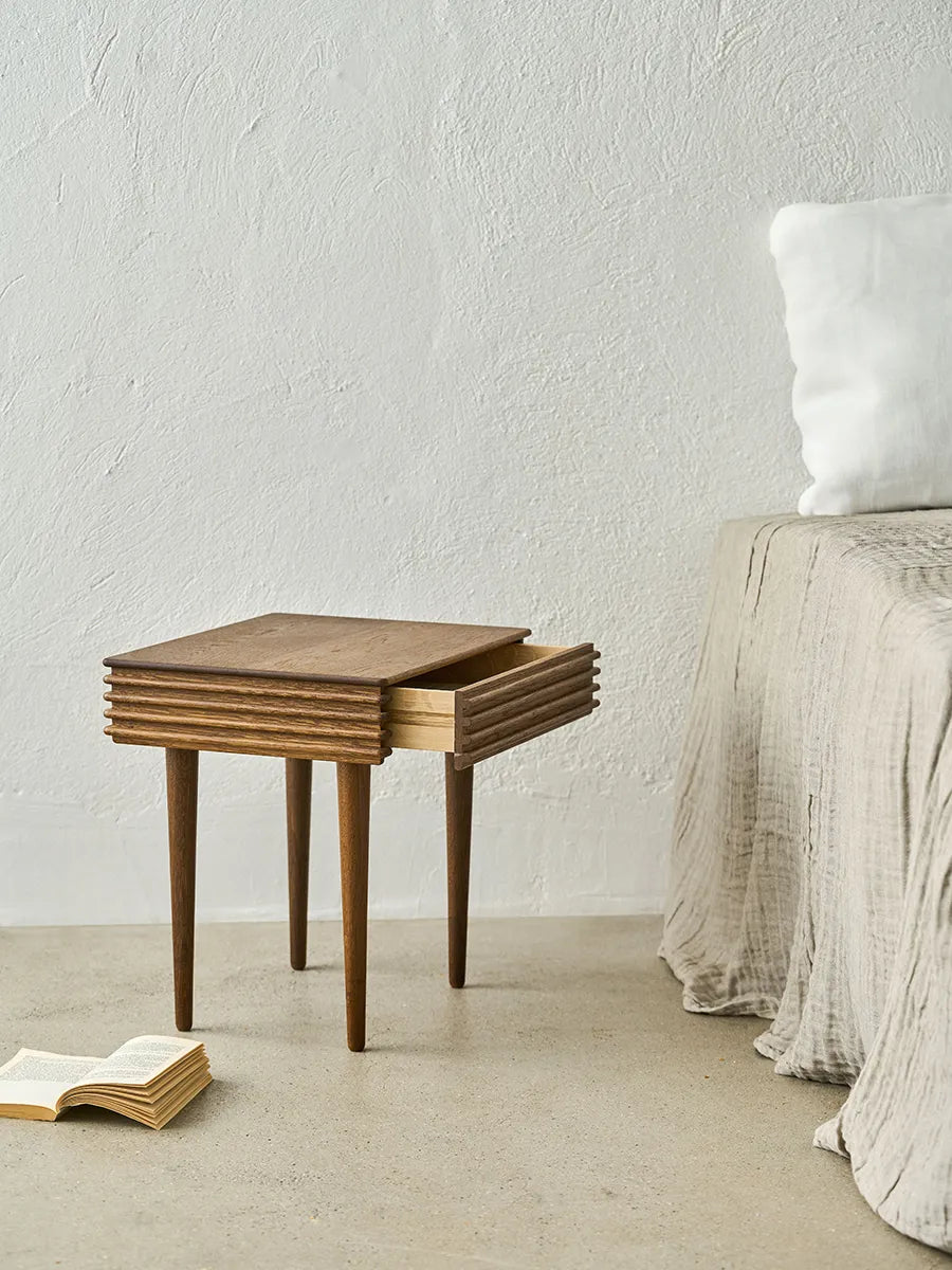 Groove Night Table fra DK3 - 3 - Jacobsen Plus