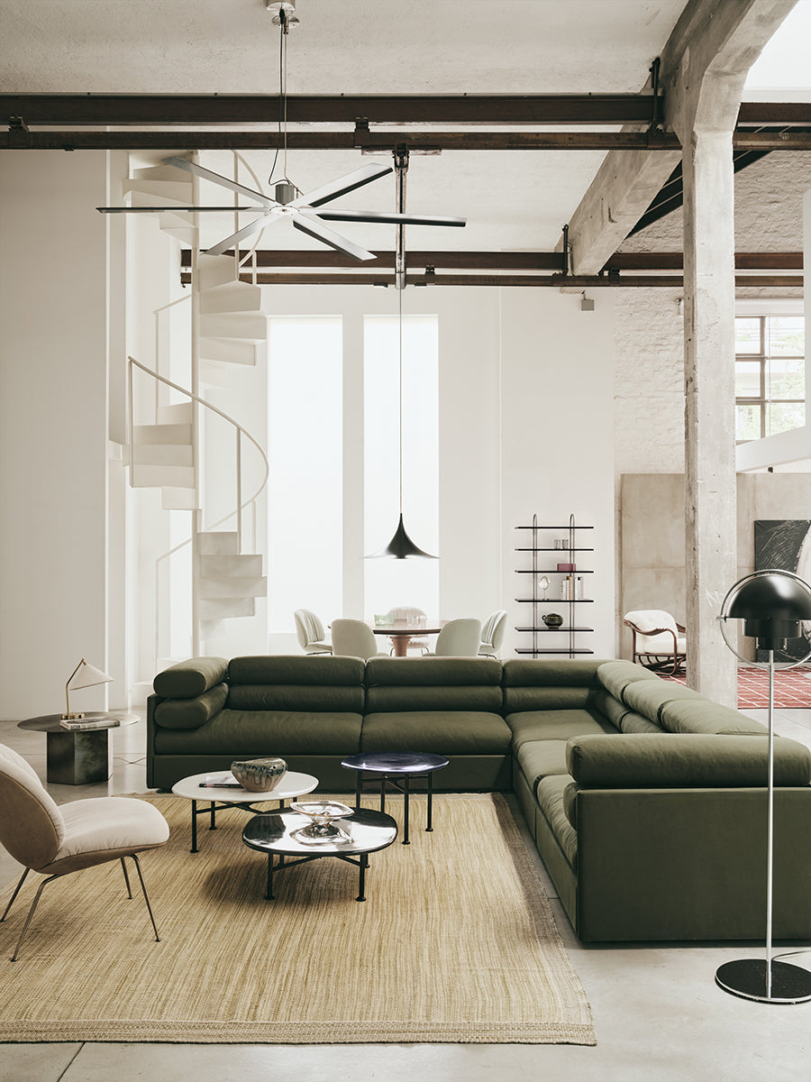 Elogio Sofa, 4-seater fra GUBI - 4 - Jacobsen Plus