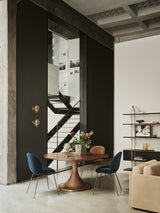 Tavolo a Dischi Dining Table, Ø 150 cm fra GUBI - 5 - Jacobsen Plus