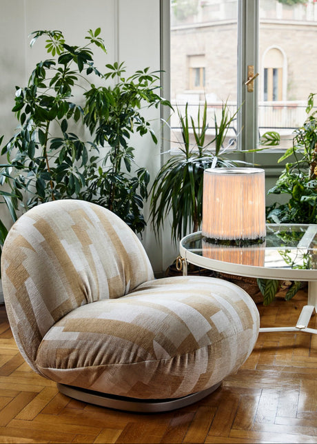 Pacha Lounge Chair fra GUBI - 2 - Jacobsen Plus