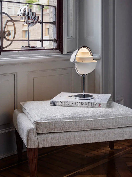 Multi-Lite Portable Bordlampe, krom/hvid fra GUBI - 2 - Jacobsen Plus