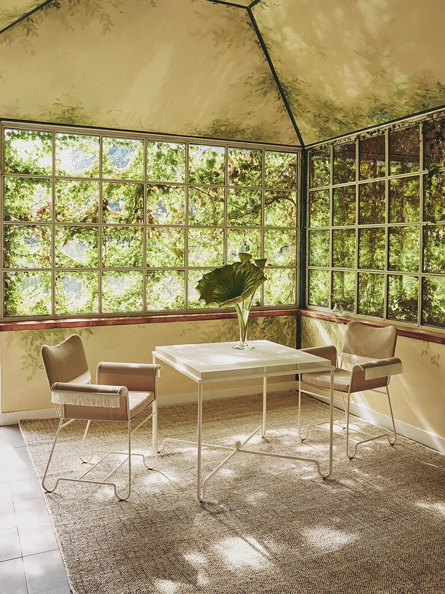 Tropique Outdoor Spisebord fra GUBI