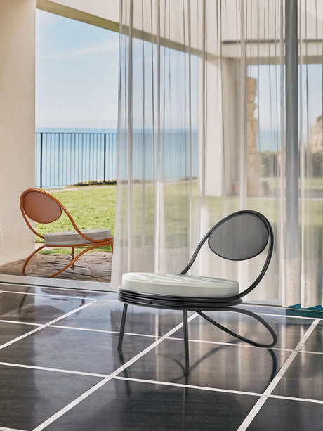 Copacabana Lounge Chair, black semi matt fra GUBI - 4 - Jacobsen Plus