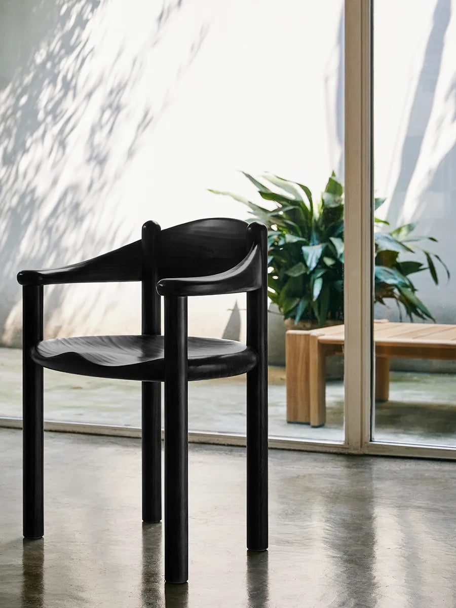 Daumiller Armchair, black fra GUBI - 4 - Jacobsen Plus