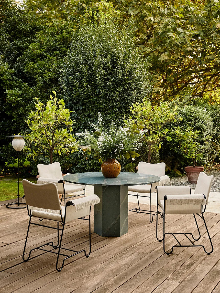Epic Outdoor Dining Table, round fra GUBI - 3 - Jacobsen Plus