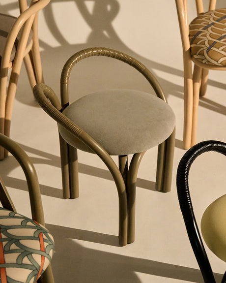 Bistra Stool fra GUBI - 1 - Jacobsen Plus