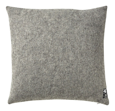 Gotland pude, 50x50 cm fra Silkeborg Uldspinderi - Nordic Grey - Jacobsen Plus