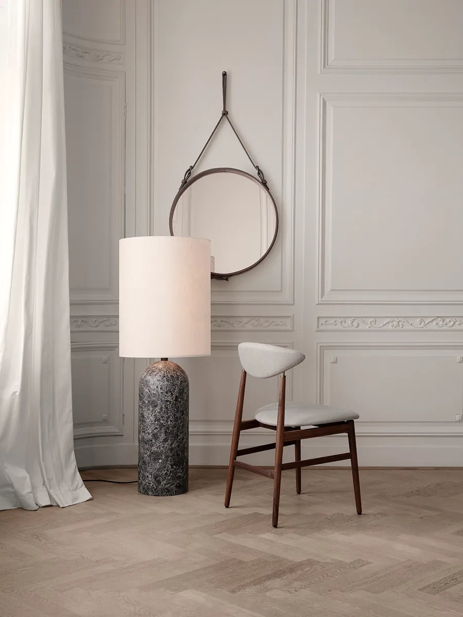 Gravity XL Floor Lamp, High fra GUBI - 2 - Jacobsen Plus