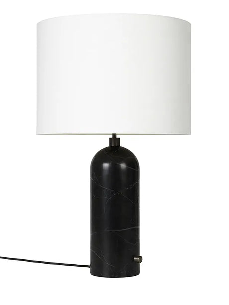 Gravity Bordlampe, large fra GUBI - Hvid skærm / Sort marmor - Jacobsen Plus
