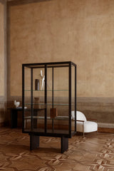 Private Vitrine fra GUBI - 3 - Jacobsen Plus