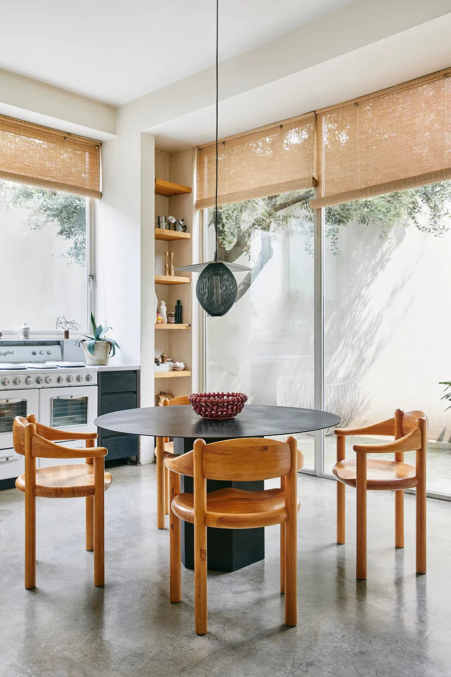 Daumiller Armchair fra GUBI