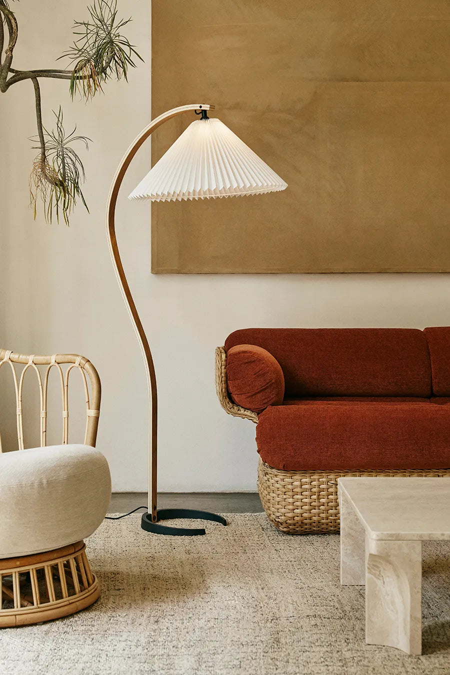 Timberline gulvlampe fra GUBI - 2 - Jacobsen Plus