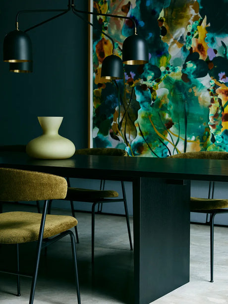 Private Dining Table, 320x100 cm fra GUBI - Light Stained Oak - Jacobsen Plus