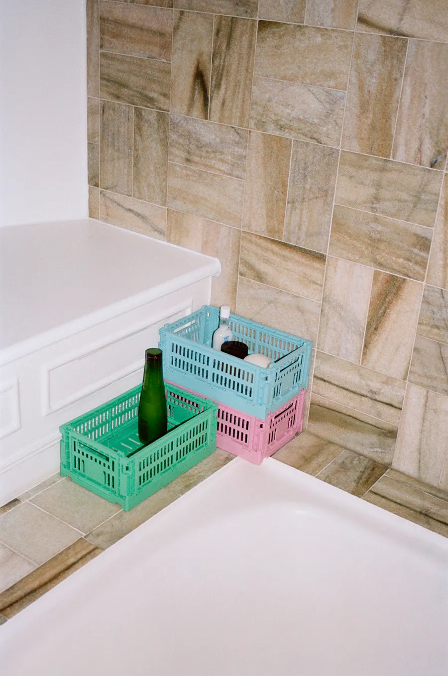 Colour crate S, dark mint fra Hay