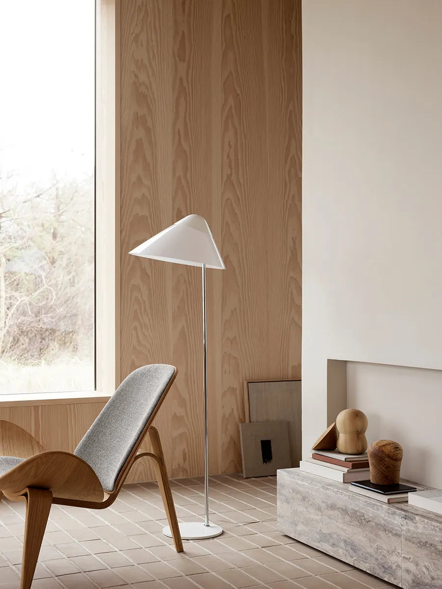 HJW03 Opala Gulvlampe af Hans J. Wegner