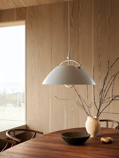 HJW37 Pendel u. Hejs af Hans J. Wegner - Hvid - Nikkel - Jacobsen Plus