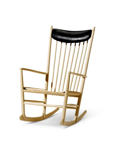J16 Gyngestol af Hans J. Wegner - Eg sæbe-Naturflet - Jacobsen Plus