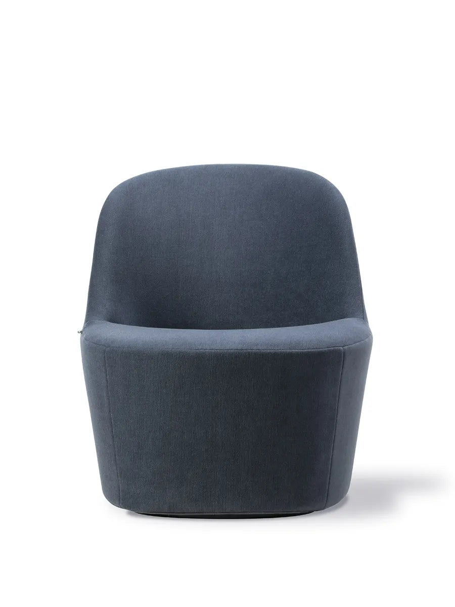Gomo Lounge Chair fra Fredericia Furniture - Gentle 183 - Jacobsen Plus