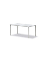 Piloti Bord, hvid carrara fra Fredericia Furniture - 6610: 75 x 39 x H35 cm / Sort pulverlakeret aluminium - Jacobsen Plus