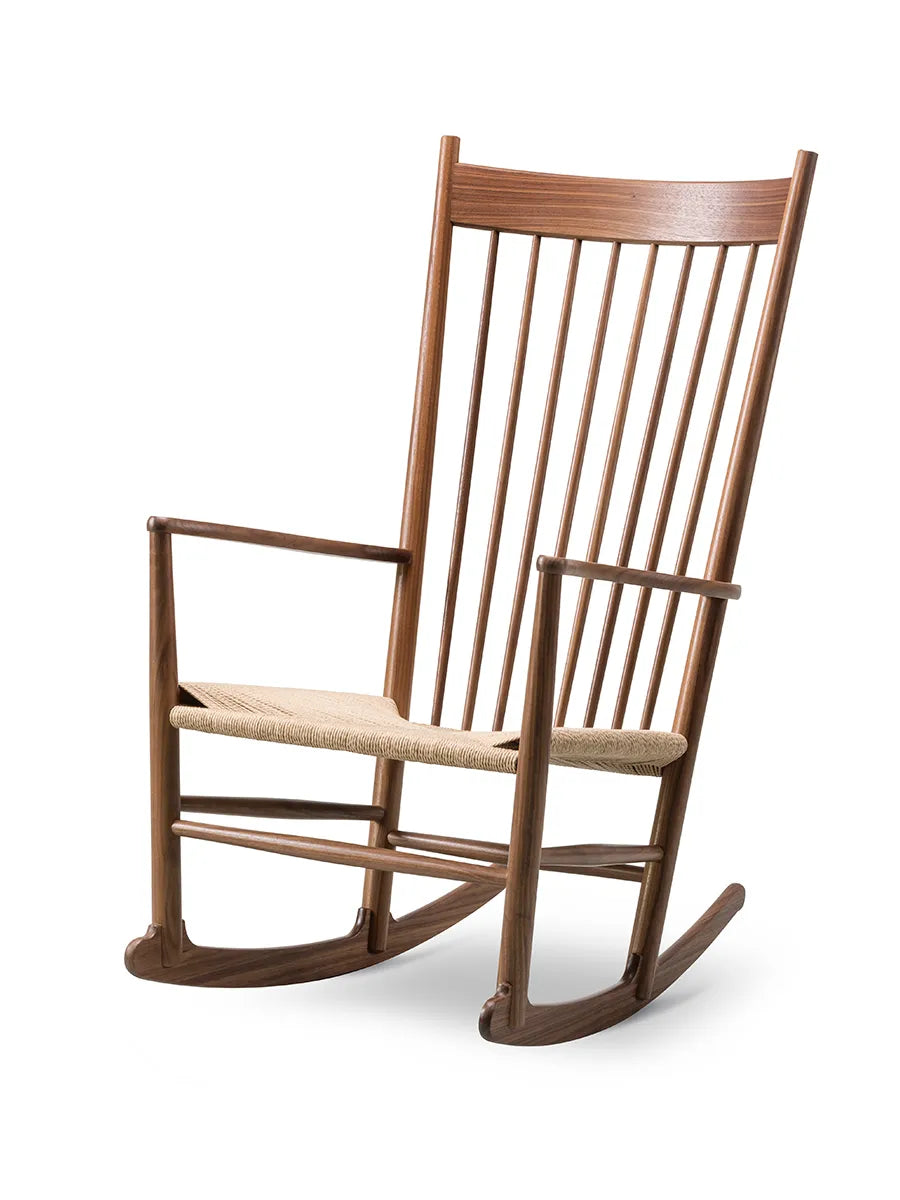 J16 Gyngestol af Hans J. Wegner - Valnød olie-Naturflet - Jacobsen Plus