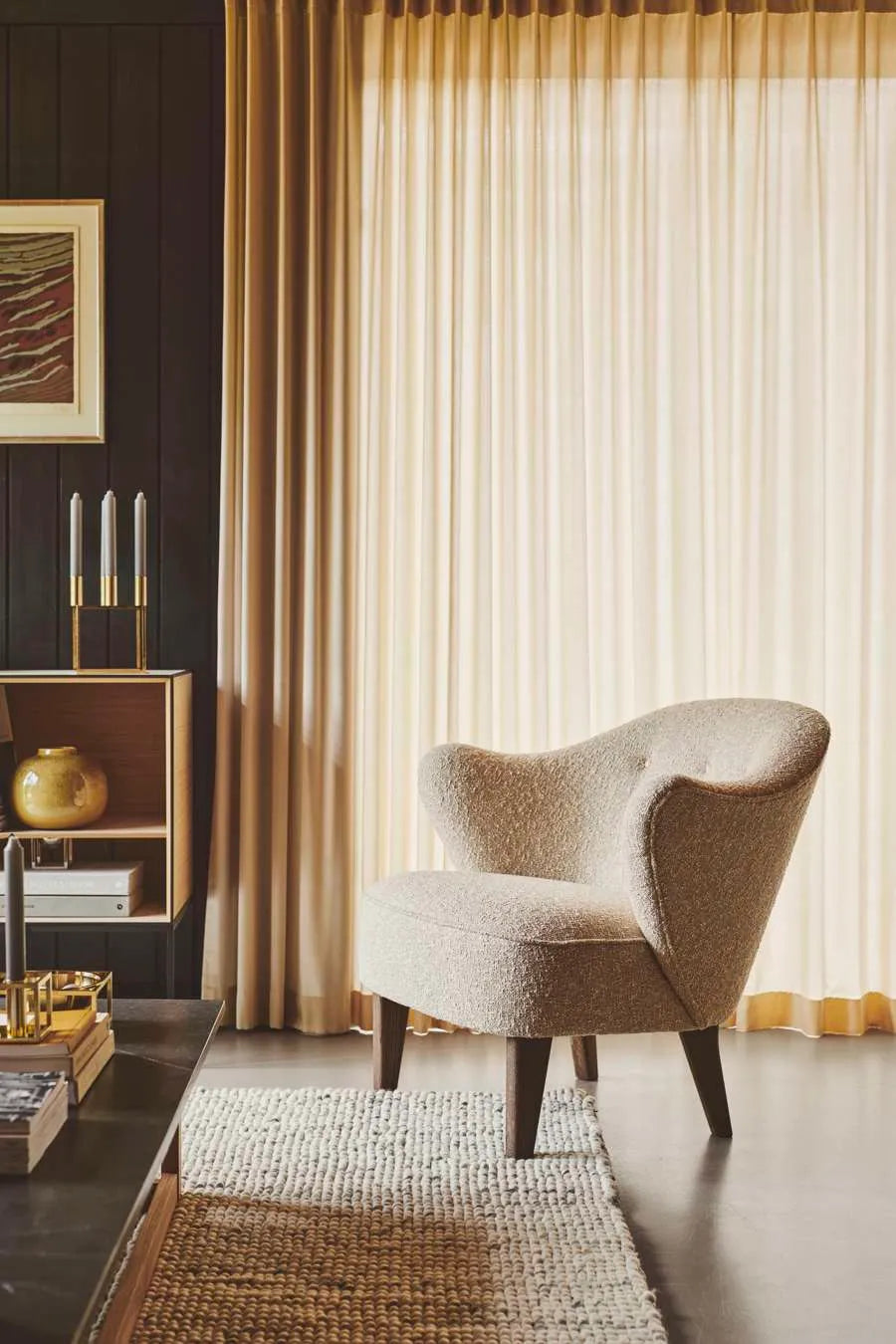 Ingeborg med Fodskammel, Boucle fra Audo Copenhagen