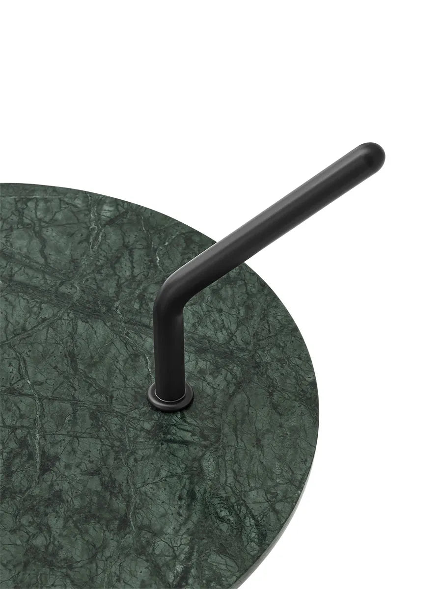 Halten SH9 Sidebord, warm black & marble fra &Tradition