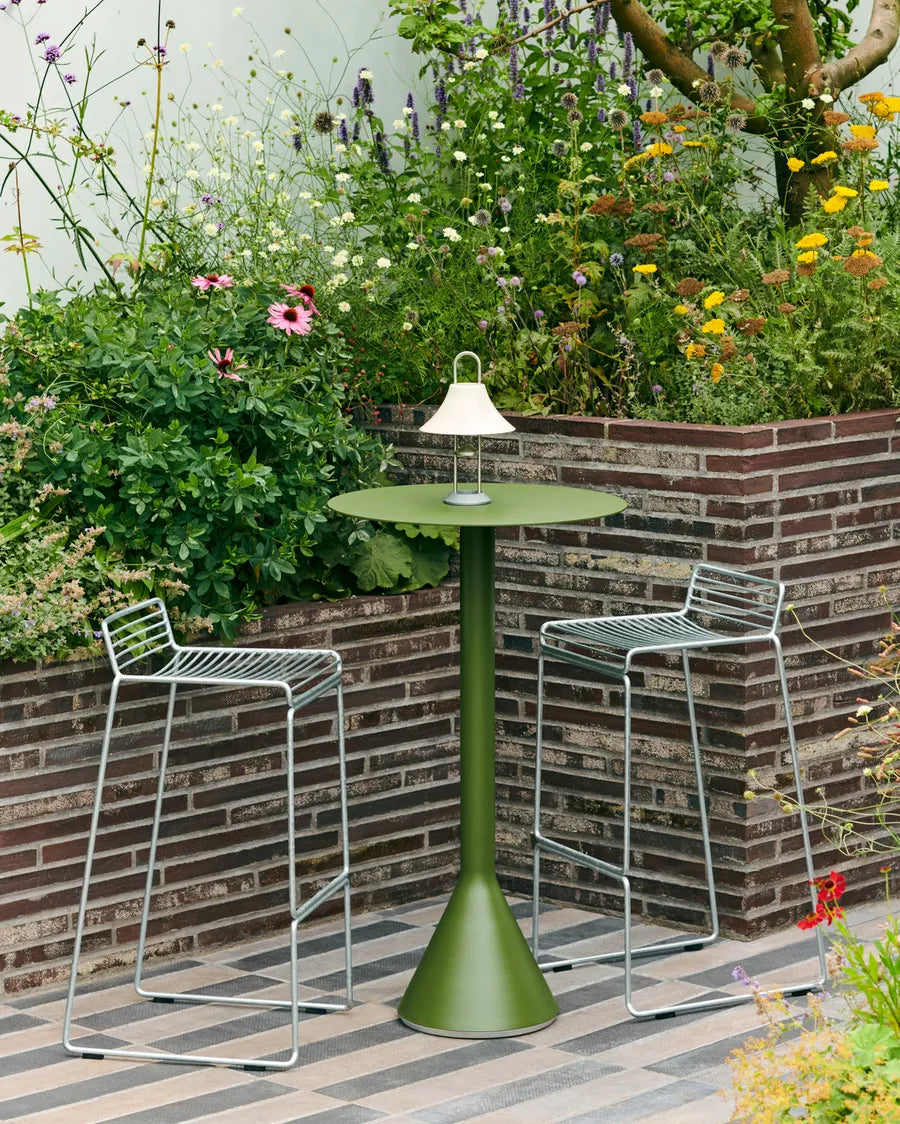 Hee Bar Stool H65, hot galvanised fra Hay