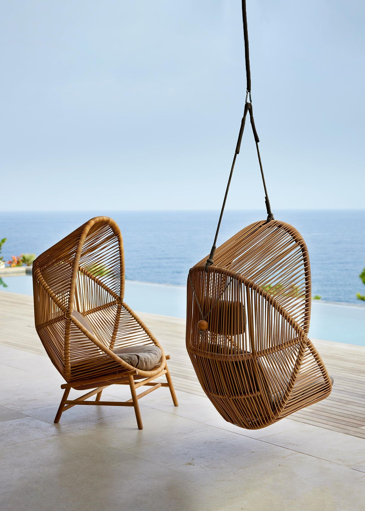 Hive Hanging Chair fra Cane-line - 2 - Jacobsen Plus