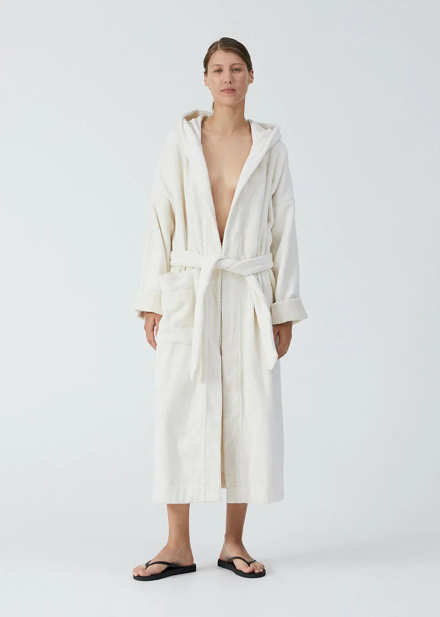 Hooded Terry badekåbe, Pure Ecru fra Aiayu - 2 - Jacobsen Plus