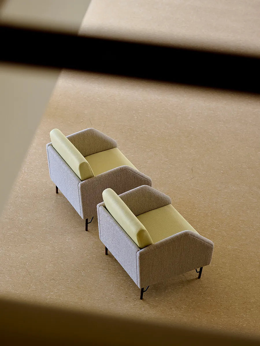 77 Stol, eg olie af Finn Juhl