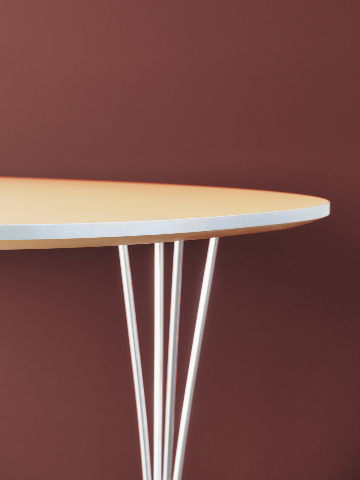 Piet Hein B611 Superellipse spisebord, 135 x 90 cm fra Fritz Hansen - 6 - Jacobsen Plus