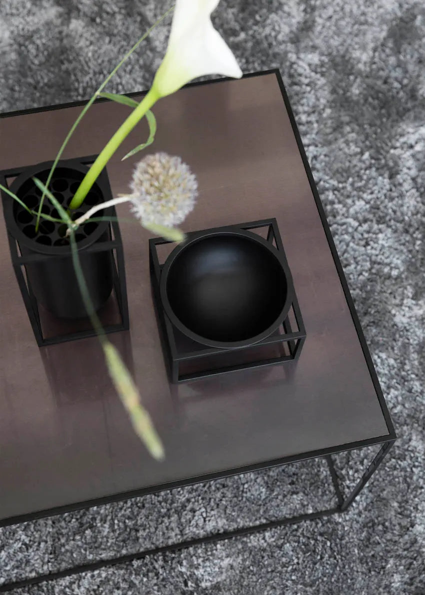 Kubus Bowl Centerpiece Small, sort fra Audo Copenhagen