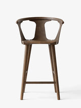 In Between Barstol fra &Tradition - SK7: 65 cm / Røget egetræ - Jacobsen Plus