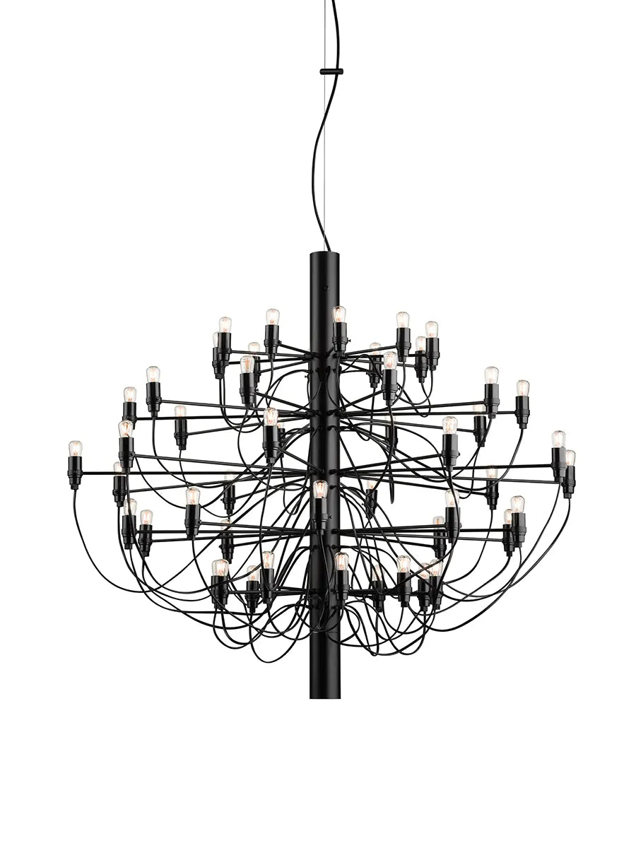 2097/50 Lysekrone fra Flos