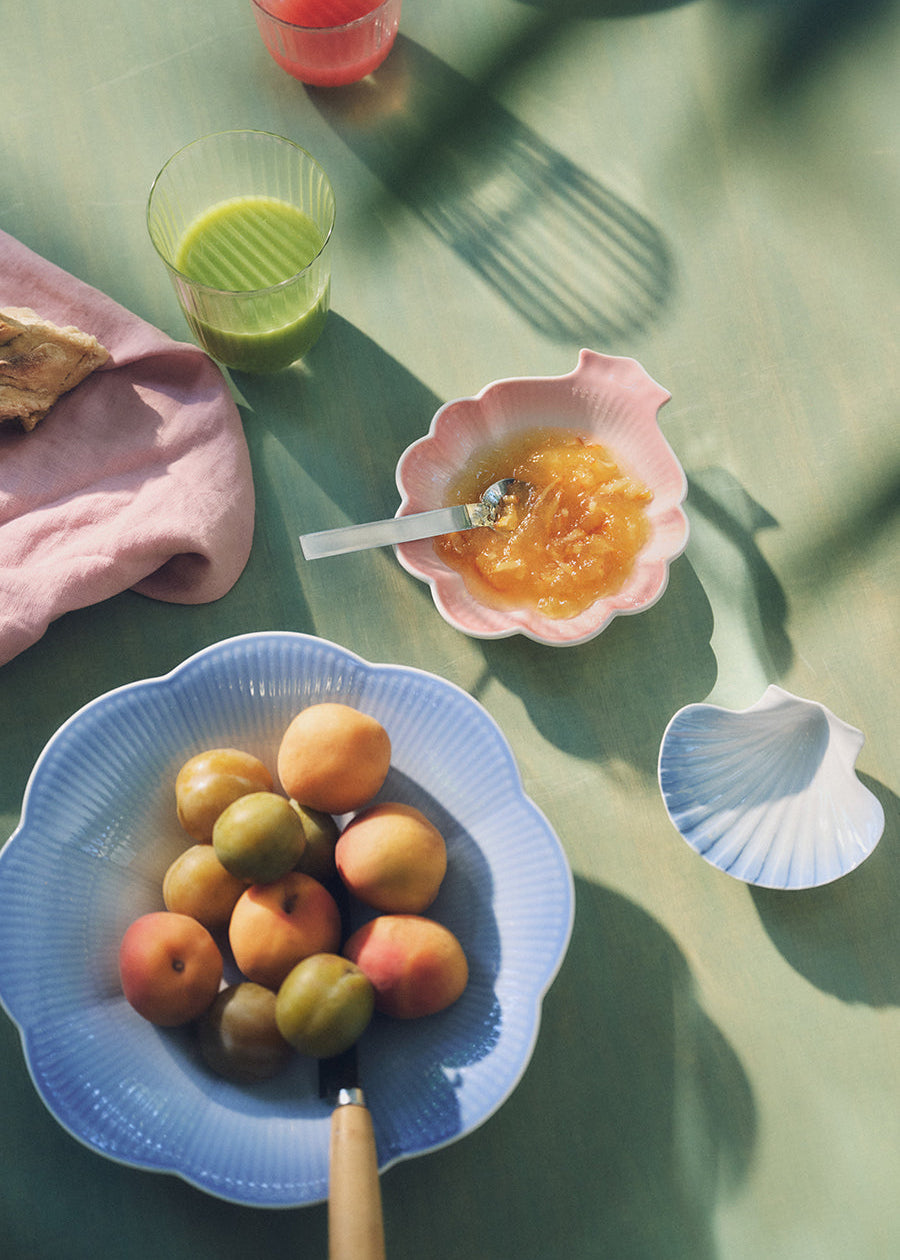 Royal Copenhagen Iris, Skål med blomsterkant, Blå - 2 - Jacobsen Plus