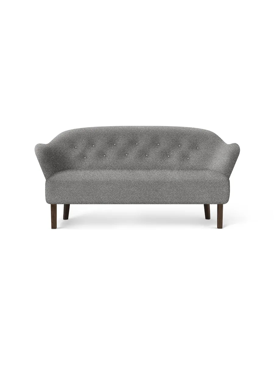 Ingeborg Sofa fra Audo Copenhagen - Stof / Hallingdal 65, 130 / Røget eg - Jacobsen Plus