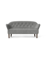 Ingeborg Sofa fra Audo Copenhagen - Stof / Sacho Nara, 001 / Røget eg - Jacobsen Plus