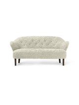 Ingeborg Sofa fra Audo Copenhagen - Fåreskind / Green Tea / Røget eg - Jacobsen Plus