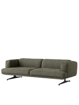 Inland AV23 Sofa fra &Tradition - Clay 0014 - sort stel - Jacobsen Plus