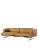 Inland AV23 Sofa fra &Tradition - Noble Cognac Læder - poleret stel - Jacobsen Plus