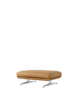 Inland AV32 Pouf fra &Tradition - Noble Cognac Læder - poleret stel - Jacobsen Plus