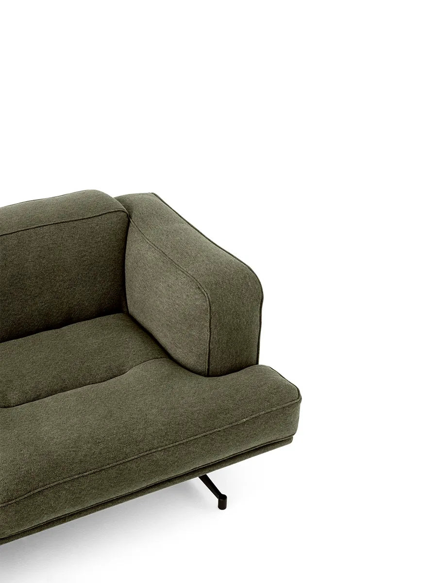 Inland AV23 Sofa fra &Tradition