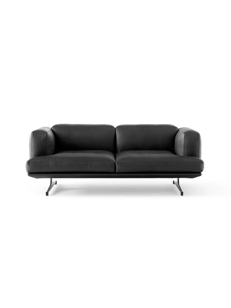 Inland AV22 sofa fra &Tradition - Noble Black læder - Jacobsen Plus