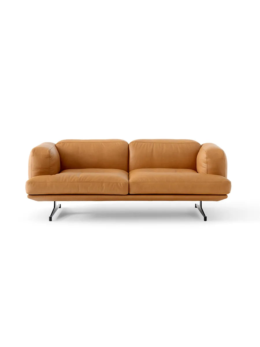 Inland AV22 sofa fra &Tradition